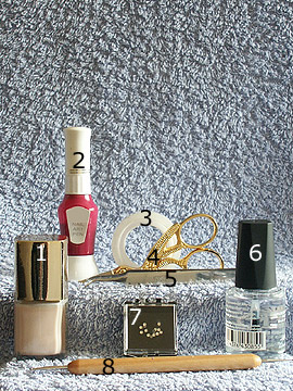 Products for summer motif in bright beige - Nail polish, Strass stones, Nail art pen, Spot-Swirl, Clear nail polish